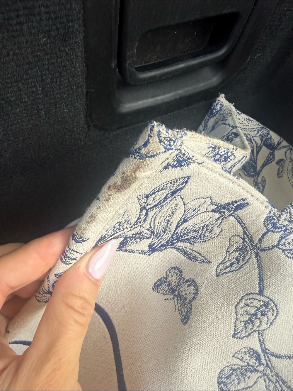 Francesca's Collections Bride Tote in Blue and Cream - Picture 3 of 3